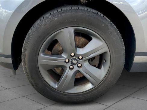 Used 2023 Land Rover Range Rover Velar S image 10