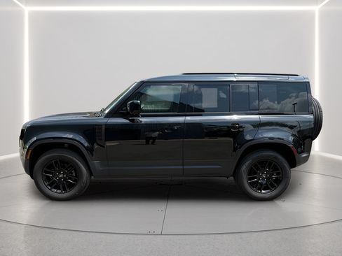 Certified 2025 Land Rover Defender 110 S AWD/4WD image 2