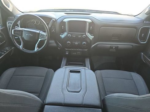 Used 2021 Chevrolet Silverado 1500 LT Trail Boss AWD/4WD image 9