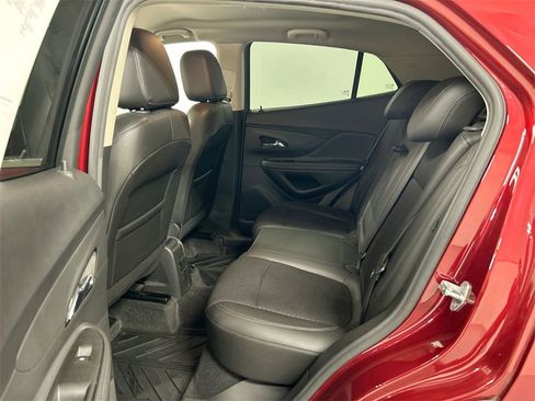 Certified 2022 Buick Encore Preferred w/ Safety Package image 19