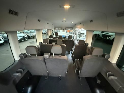 Used 2023 Ford Transit 350 XLT RWD image 25