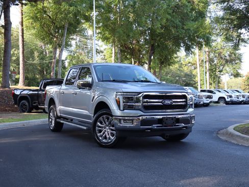 Used 2024 Ford F150 Lariat w/ Equipment Group 502A High AWD/4WD image 2