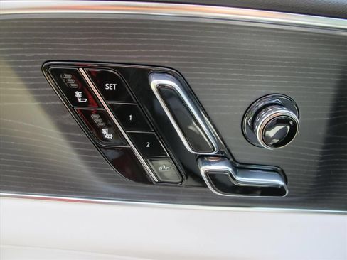 New 2026 Cadillac Lyriq Sport RWD image 12