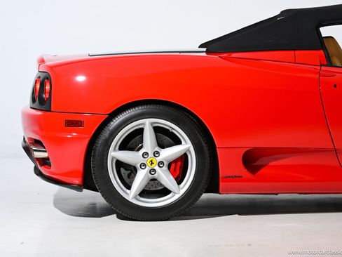 Used 2004 Ferrari 360 Spider RWD image 14