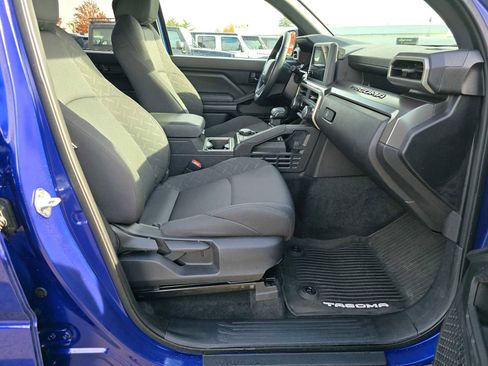 Certified 2025 Toyota Tacoma SR5 image 13