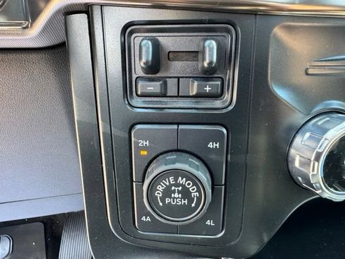 Used 2023 Ford F150 Raptor AWD/4WD image 17