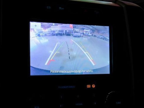 Used 2021 Ford F250 XL w/ STX Appearance Package image 21