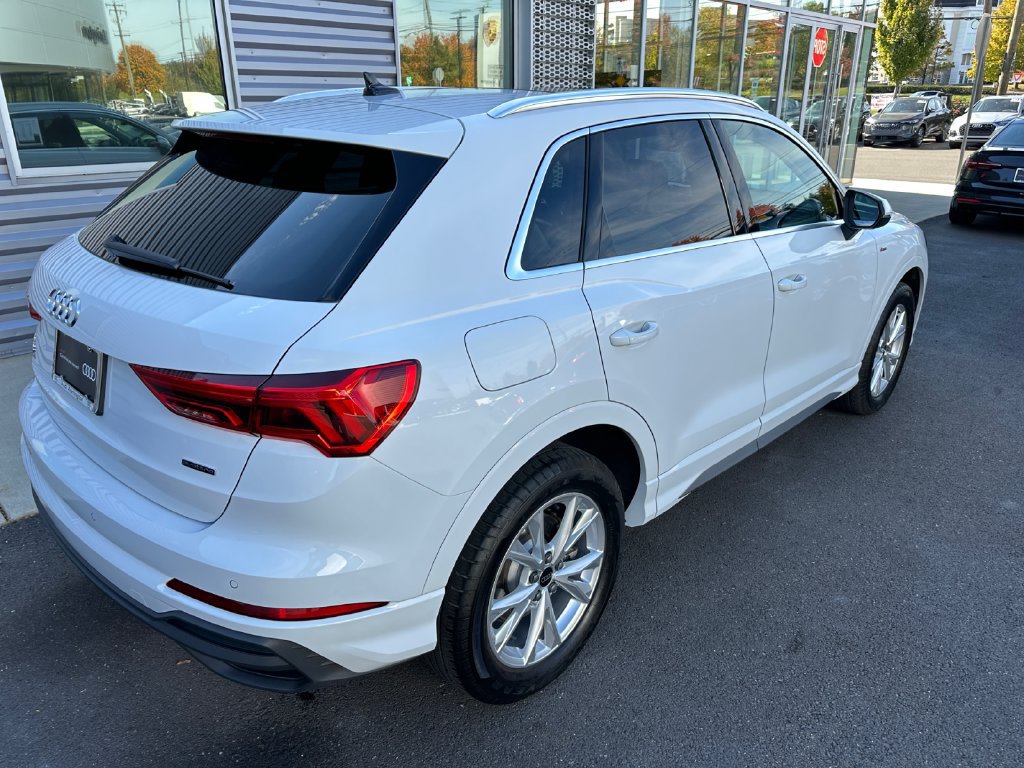 Certified 2024 Audi Q3 2.0T Premium Plus w/ Premium Plus Package AWD/4WD image 19