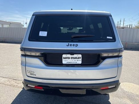 New 2026 Jeep Grand Wagoneer Limited image 5