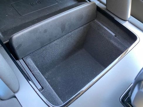 Certified 2024 Land Rover Discovery Sport S image 18