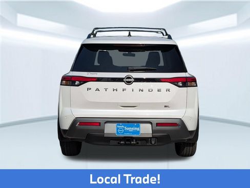 Certified 2026 Nissan Pathfinder SL w/ SL Premium Package FWD image 6