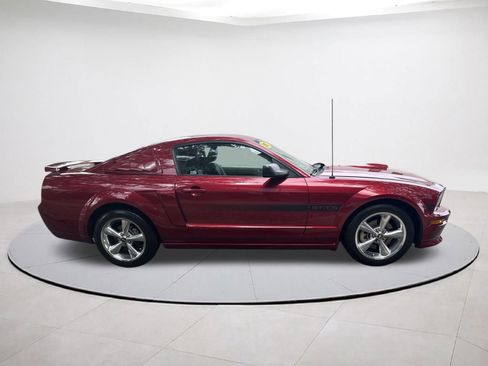 Used 2007 Ford Mustang GT Premium image 2