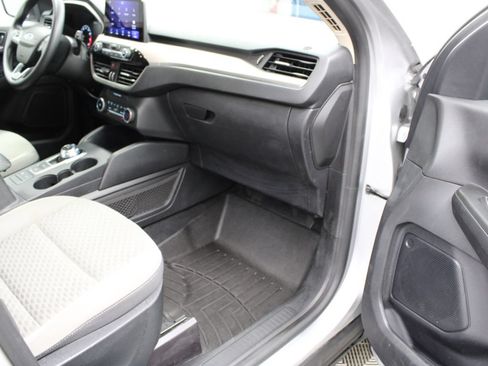 Used 2020 Ford Escape SE AWD/4WD image 33