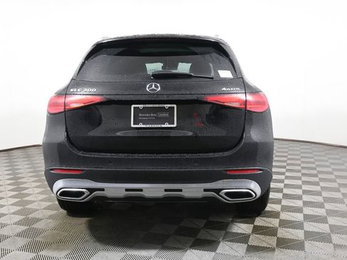 Used 2026 Mercedes-Benz GLC 300 4MATIC image 6