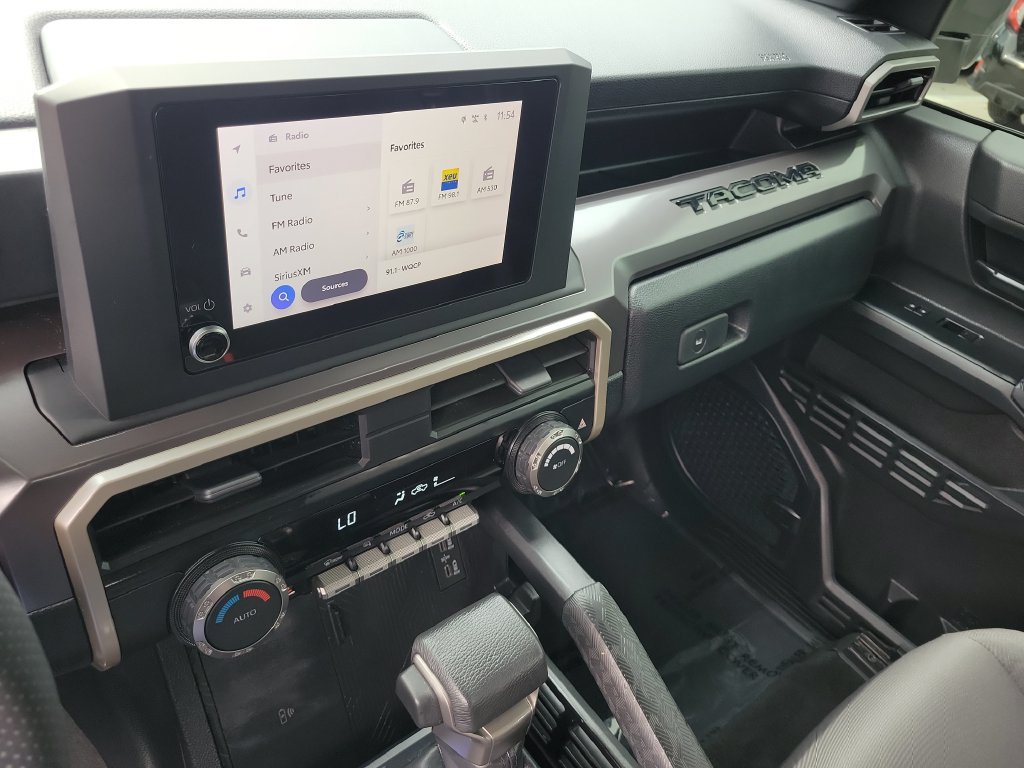 Used 2024 Toyota Tacoma SR5 w/ SR5 Upgrade Package RWD image 14