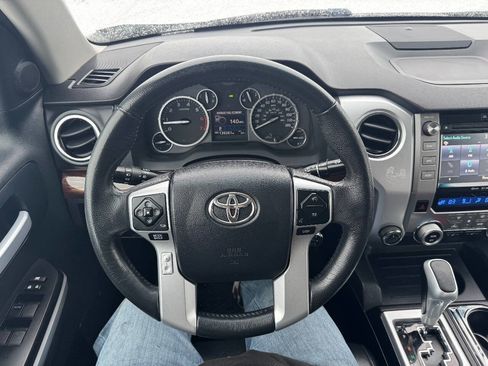 Used 2017 Toyota Tundra Limited image 18
