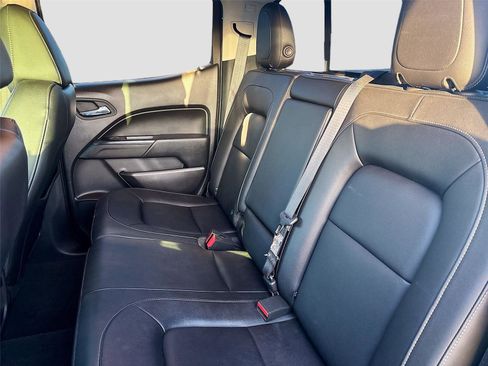 Used 2017 Chevrolet Colorado ZR2 w/ LPO, Premium Interior Package image 26