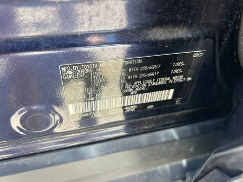 Certified 2022 Toyota RAV4 XLE FWD image 10