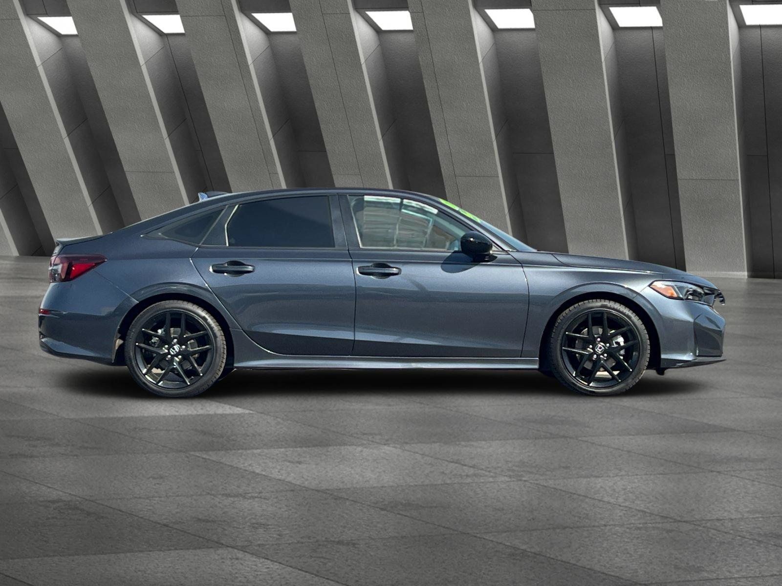 Used 2025 Honda Civic FWD Hybrid Sedan image 3