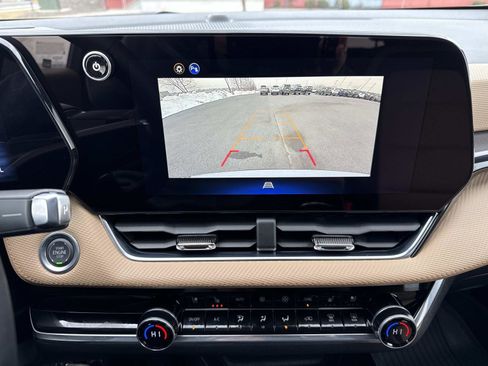 New 2026 Chevrolet Equinox ACTIV w/ Convenience Package III image 4