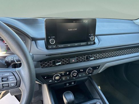 Used 2024 Honda Accord EX image 25