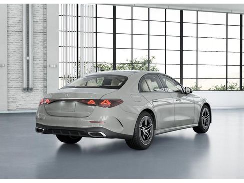 New 2026 Mercedes-Benz E 450 4MATIC Sedan image 22