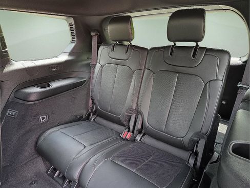 New 2025 Jeep Grand Cherokee L Overland w/ Rear Seat Video Group I AWD/4WD image 7