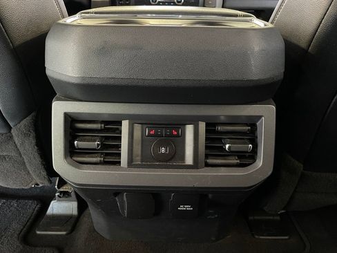 Used 2024 Ford F250 Lariat AWD/4WD image 28