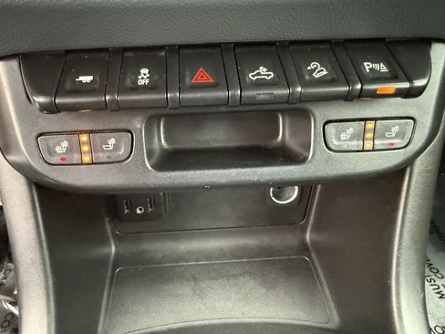 Used 2019 Chevrolet Colorado Z71 image 25