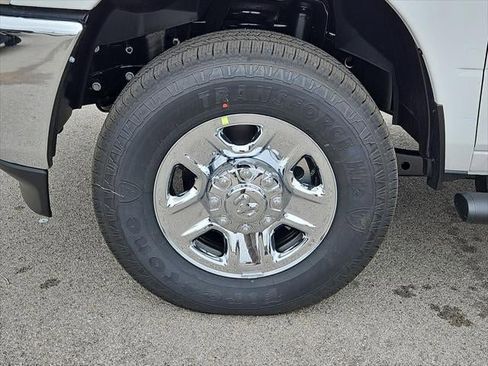 New 2026 RAM 2500 Tradesman image 43