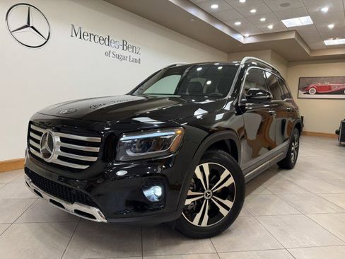 Certified 2026 Mercedes-Benz GLB 250 image 1