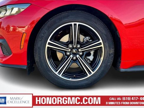 Used 2024 Ford Mustang Premium image 32