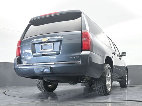 Used 2019 Chevrolet Suburban Premier image 69