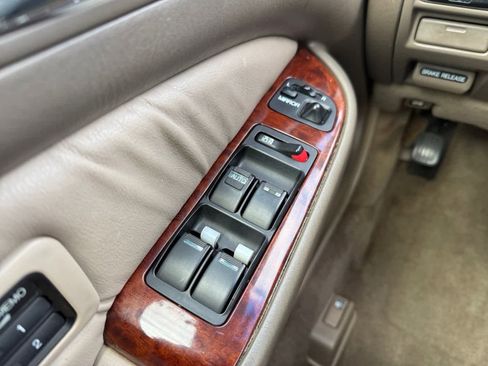 Used 2000 Acura RL image 21