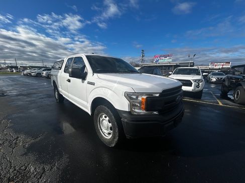 Used 2018 Ford F150 XL w/ Equipment Group 101A Mid image 1
