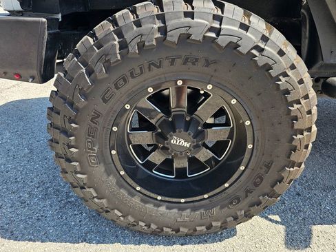 Used 2013 Jeep Wrangler Sport AWD/4WD image 20