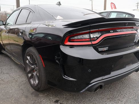 Used 2022 Dodge Charger Scat Pack w/ Plus Group image 3