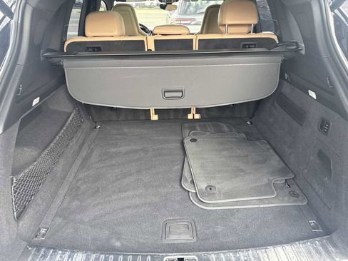 Used 2020 Porsche Cayenne S image 20
