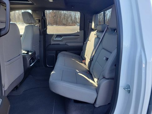 Certified 2023 GMC Sierra 1500 SLT w/ SLT Premium Plus Package image 10