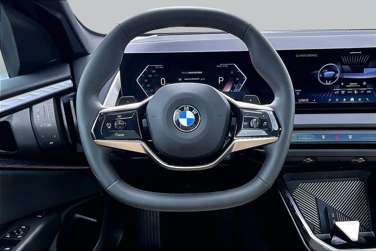 Used 2025 BMW X3 xDrive30i AWD/4WD image 6