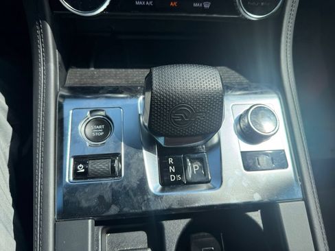 Used 2021 Jaguar F-PACE SVR AWD/4WD image 24