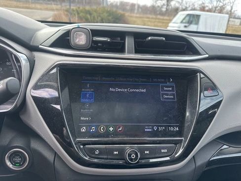 Used 2021 Chevrolet TrailBlazer LT w/ Sun and Liftgate Package image 23