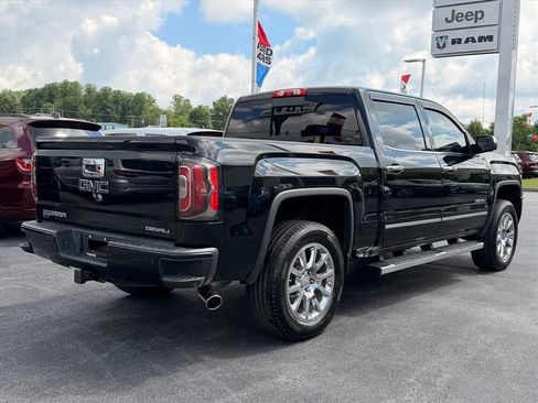 Used 2018 GMC Sierra 1500 Denali AWD/4WD image 4