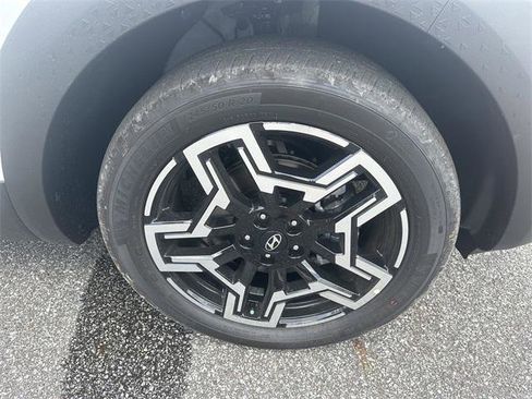 New 2025 Hyundai Santa Cruz Limited image 12