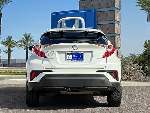 Used 2019 Toyota C-HR LE image 6