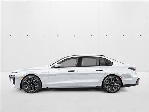 New 2026 BMW 750e xDrive AWD/4WD image 3