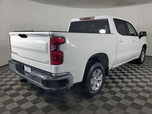Used 2026 Chevrolet Silverado 1500 LT image 4