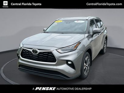 Certified 2025 Toyota Highlander XLE