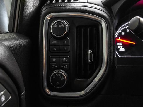 Used 2021 Chevrolet Silverado 1500 RST w/ Convenience Package II AWD/4WD image 23