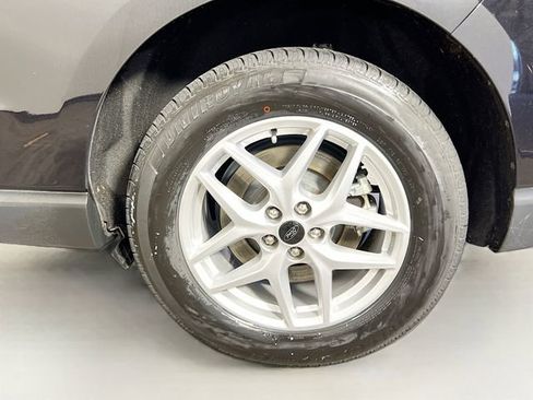 Used 2024 Ford Edge SEL image 7